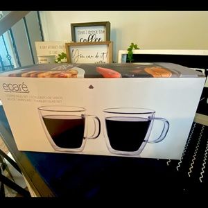 Epar’e coffee mug set.